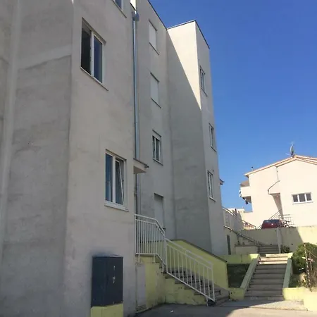 Apartment Oaza *